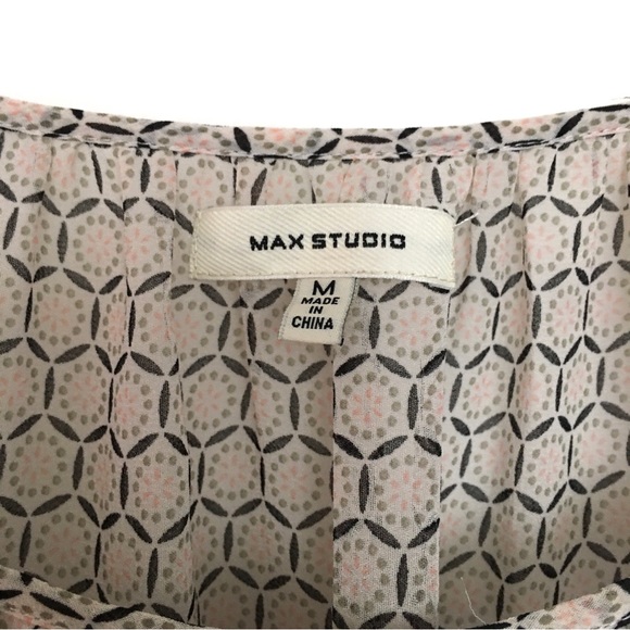 Max Studio Boho Ruffle Bell Sleeve Blouse size Medium - Picture 4 of 4